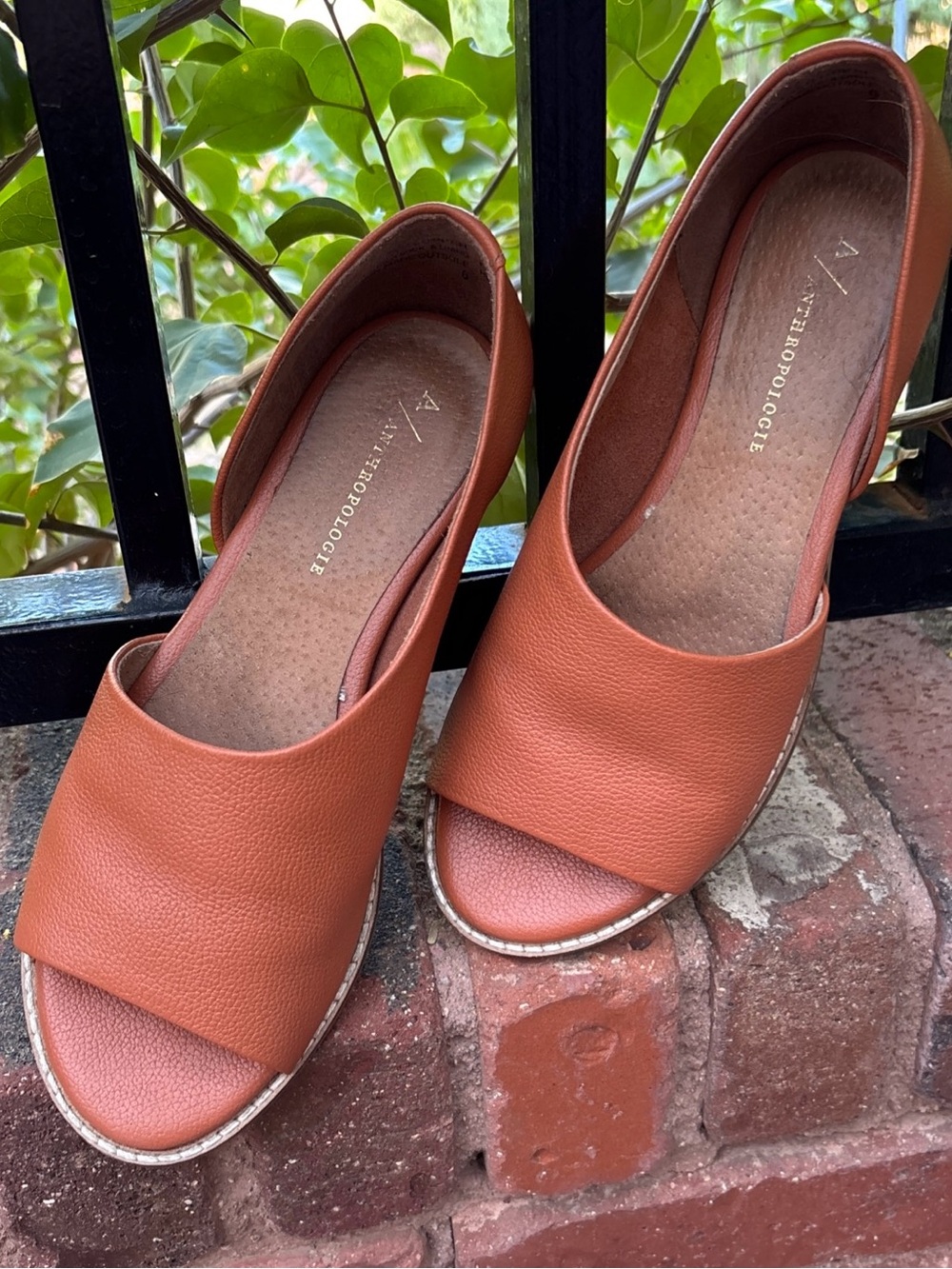 Anthropologie VALENCIA COGNAC Leather Peep-toe d-Orsay slip-on shoes 6 neutral - Picture 3 of 10